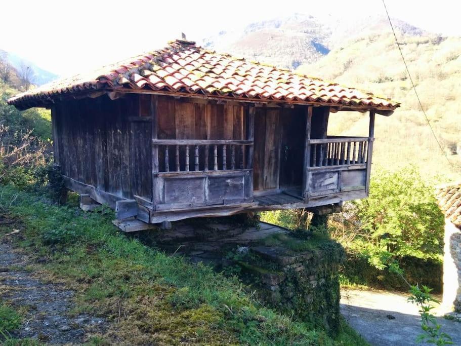 Casa La Parra Villa Villar de Vildas Exteriör bild