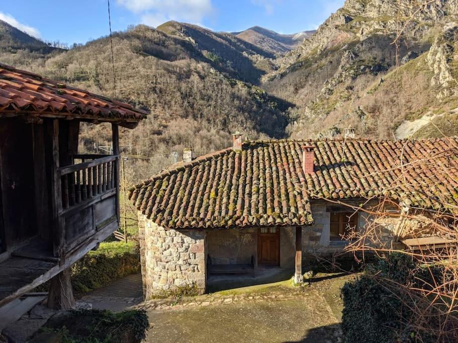 Casa La Parra Villa Villar de Vildas Exteriör bild